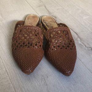 Sam Edelman Brown Woven Slides